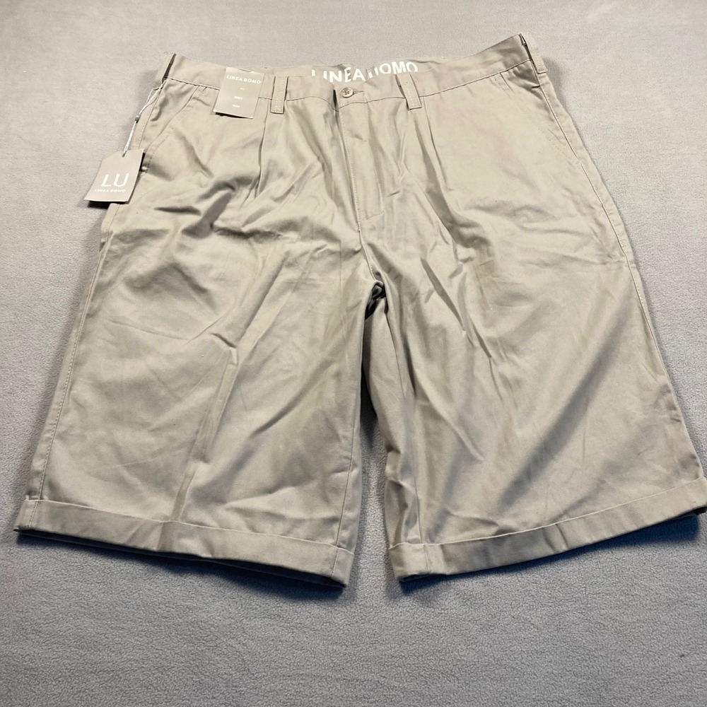Linea Uomo Khaki Shorts Mens Size 40 Grey Straight Mid Rise Solid